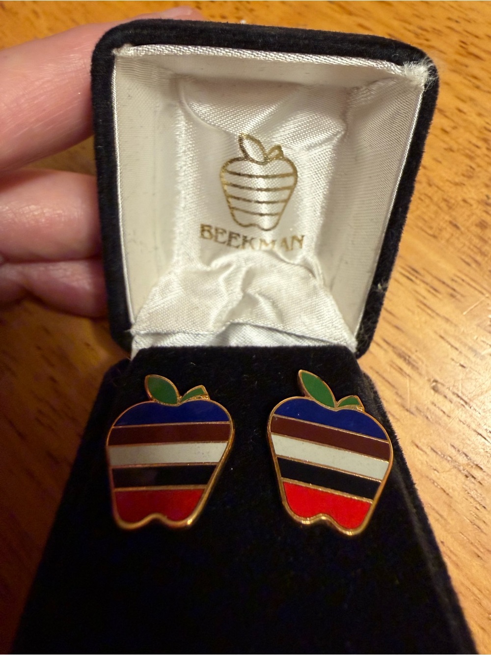 Vintage Beekman Apple with striped enamel stud earrings with satin box RARE